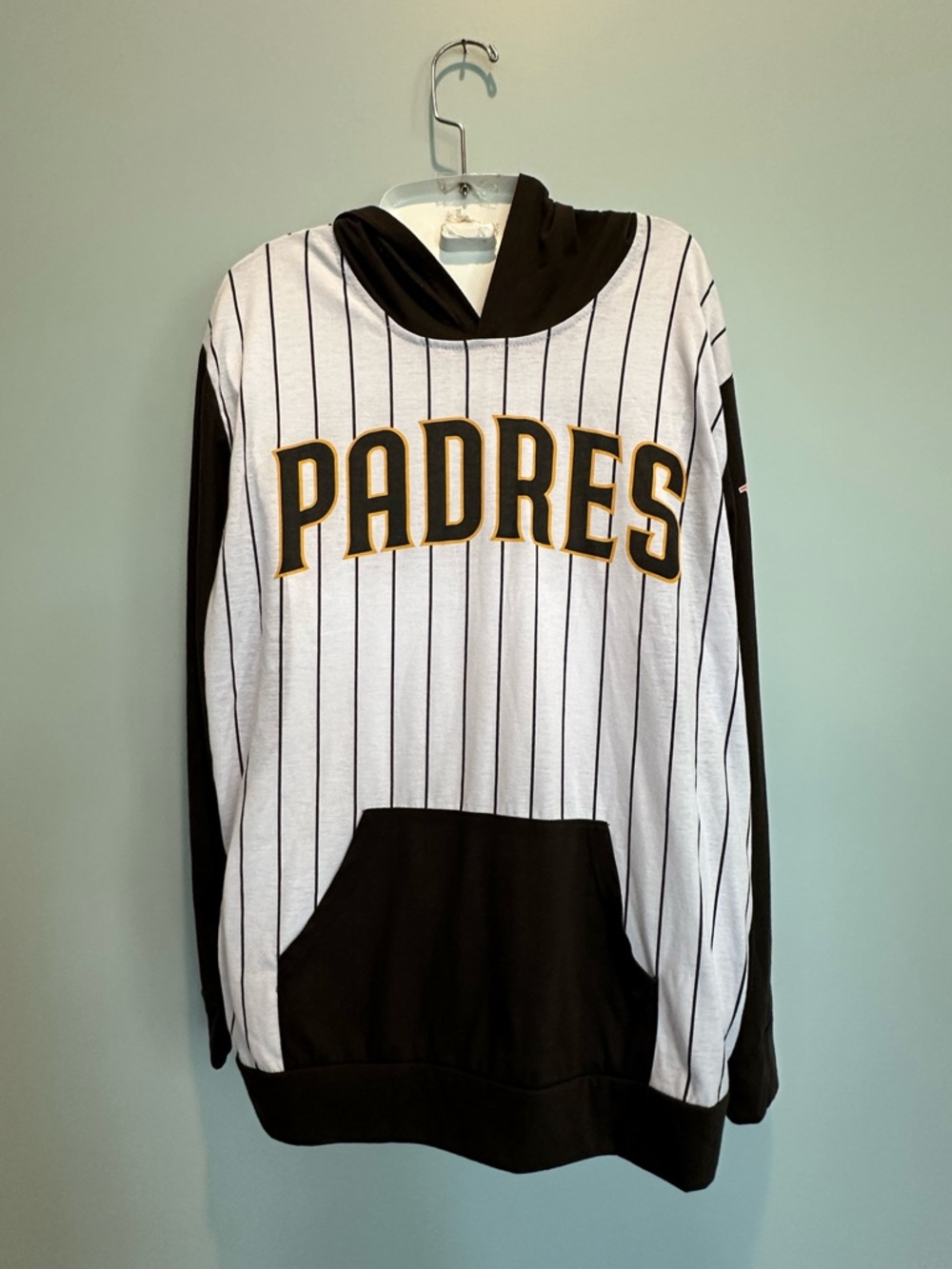 Cotopaxi San Diego Padres Pinstriped Hoodie size Medium Unisex